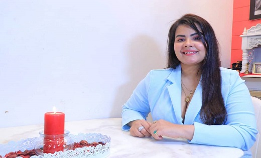 मिथिला पुरोहित ने यश कुमार की फिल्म मर्यादा सात फेरों की से ... - CG Sandesh