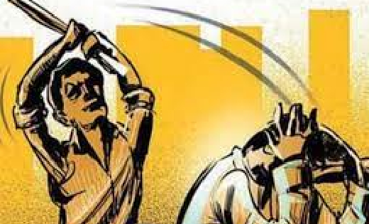 सांकरा : किसान ने अपनी जमीन पर रास्ता बनाने से मना किया तो फ... - CG Sandesh