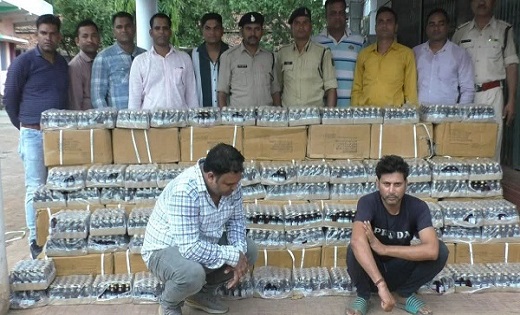CG : ट्रक से नशीली सिरप की तस्करी…पुलिस ने दो आरोपियों को कि... - CG Sandesh