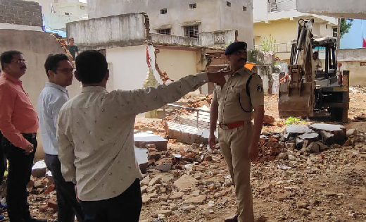 तुमगांव रेलवे ओवरब्रिज के सर्विस रोड पर अतिक्रमण हटाया गया - CG Sandesh