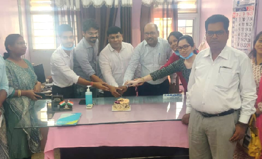 सरायपाली : सामुदायिक स्वास्थ्य केंद्र में मनाया गया डॉक्टर्स... - CG Sandesh