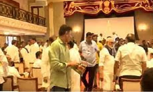 शरद पवार की एनसीपी टूटी, अजित पवार बने महाराष्ट्र के डिप्टी ... - CG Sandesh