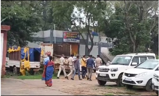 CG : इस जिले में सेक्स रैकेट का भंडाफोड़...पुलिस ने छापा मार... - CG Sandesh