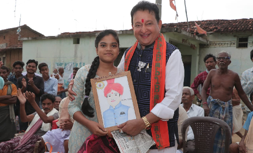 पिथौरा : गांव-गांव जनसंपर्क कर मोदी सरकार की उपलब्धियों को ज... - CG Sandesh