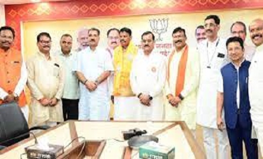 पूर्व कांग्रेस प्रत्याशी खिलाड़ी सिंह आर्मो हुए BJP में शामि... - CG Sandesh
