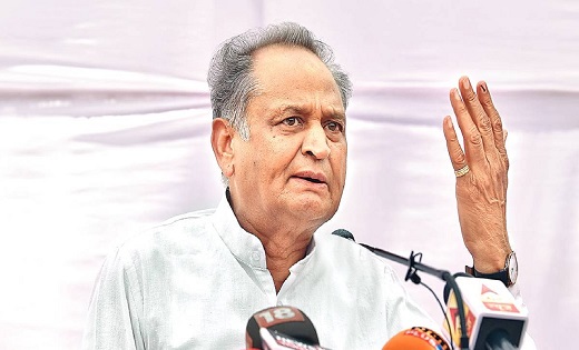 सरकार मानसून सत्र में लाएगी बिल...पेपरलीक करने वालों को मिले... - CG Sandesh
