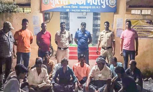 बसना : खुड़खुड़ीया खिलाने पर 15 लोगों पर हुई कार्यवाही, 16 हजा... - CG Sandesh