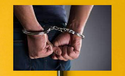 पिथौरा : तलवार लहराते बदमाश को पुलिस ने कड़ी मशक्कत के बाद पक... - CG Sandesh