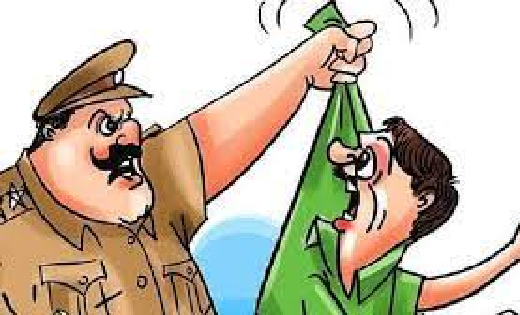 तुमगांव : अवैध रूप से शराब बिक्री करते आरोपी पुलिस की गिरफ्त में