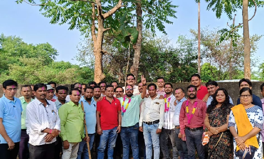 सरायपाली ब्लॉक में शासकीय प्राथमिक शाला के प्रधान पाठक संघ क... - CG Sandesh