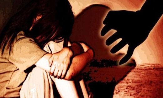 6 साल की मासूम बेटी से रेप के आरोपी पिता को कोर्ट ने सुनाई आ... - CG Sandesh