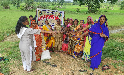 महासमुंद : खेती-किसानी और बकरी चराने वाले मतदाताओं को मतदान ... - CG Sandesh