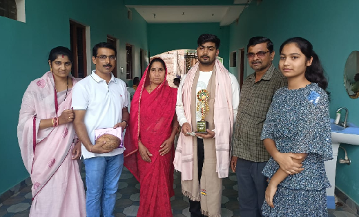 बसना : एमबीबीएस में चयनित भूपेश साव (अंकित ) का साहू समाज ने... - CG Sandesh