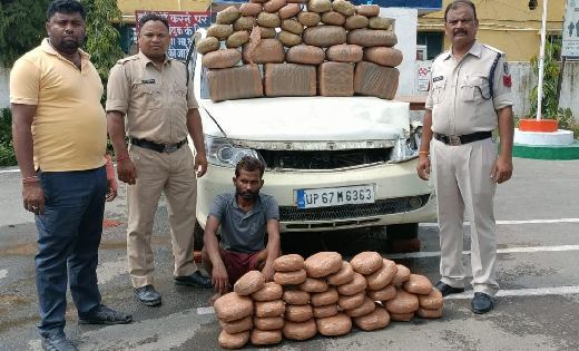 महासमुंद : चेकिंग के दौरान रेहटीखोल और खम्हारपाली में बेरियर... - CG Sandesh