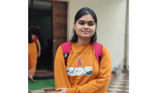 बसना : तनुजा साव ने किया NEET क्वालीफाई, MBBS के लिए हुआ चयन - CG Sandesh