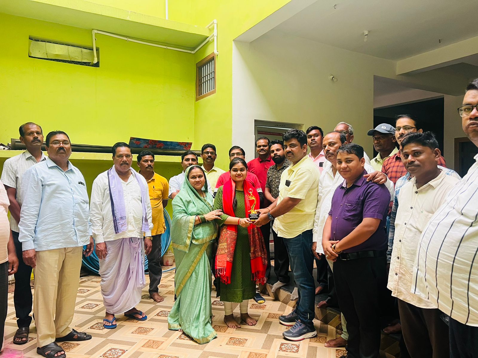बसना : एमबीबीएस में चयनित तनुजा साव को साहू समाज द्वारा किया... - CG Sandesh