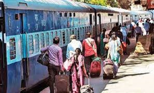 रेल यात्रियों के लिए बड़ा अपडेट, अब 200 रेलवे स्टेशनों पर AI... - CG Sandesh