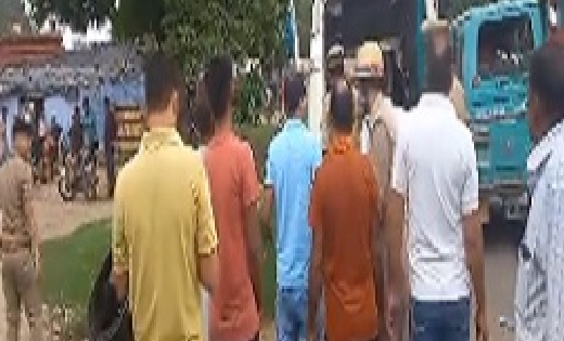 रेलवे काॅलोनी में मकान का छत गिरा, 5 की मौत - CG Sandesh