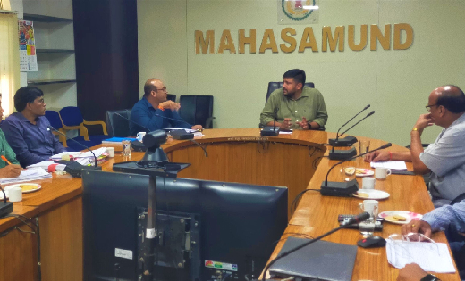महासमुंद : आधे मतदान केंद्रों का होगा वेब कास्टिंग के जरिए ल... - CG Sandesh