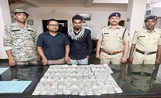 CG BREAKING : चेकिंग के दौरान वाहन से 30 लाख रुपए जब्त...2 आ... - CG Sandesh