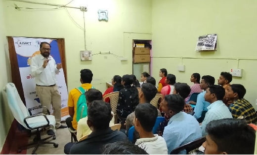 बसना : आईसेक्ट कौशल विकास यात्रा का बसना में हुआ भव्य स्वागत... - CG Sandesh