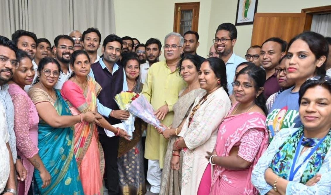 महासमुंद : जिले के निलंबित 72 नर्सेज अभी तक बहाल नहीं, अस्पत... - CG Sandesh