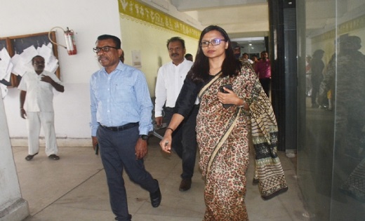 इस जिले में 300 से भी अधिक शिक्षकों का वेतन काटने के निर्देश... - CG Sandesh