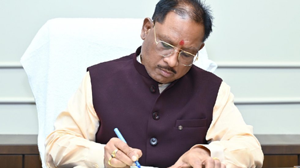 मुख्यमंत्री विष्णु देव साय ने नवा रायपुर निवास कार्यालय में ... - CG Sandesh