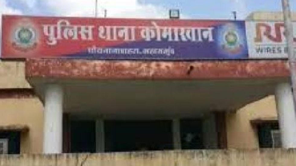कोमाखान : ताला तोड़कर पेटी से पैसों की चोरी - CG Sandesh