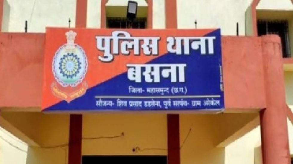 बसना : पैदल जा रहे व्यक्ति को बाइक ने मारी ठोकर - CG Sandesh