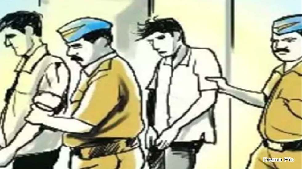 बसना : लमकेनी, बड़ेडाभा के पास पुलिस ने जप्त की अवैध शराब. - CG Sandesh