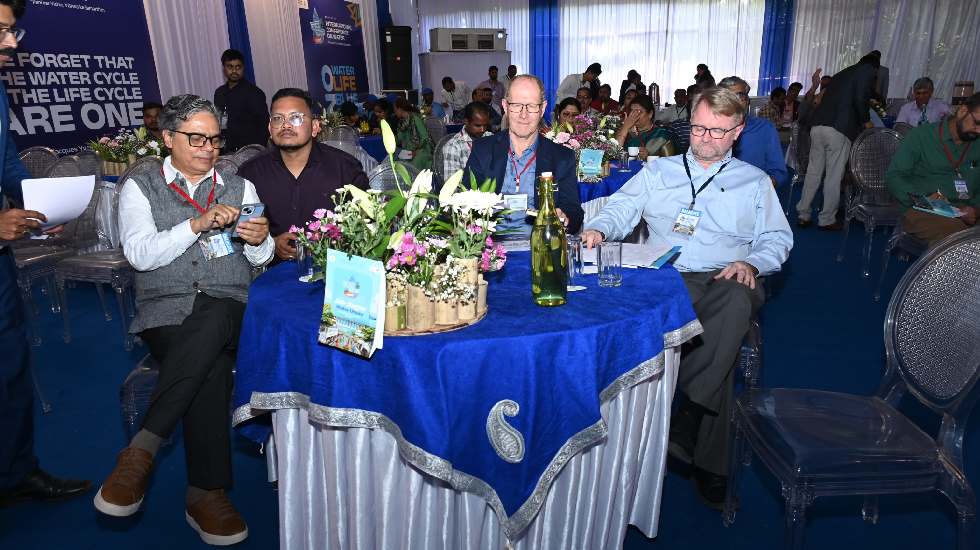 अंतरराष्ट्रीय जल सम्मेलन में जल संचय और जल संरक्षण के उपायों... - CG Sandesh