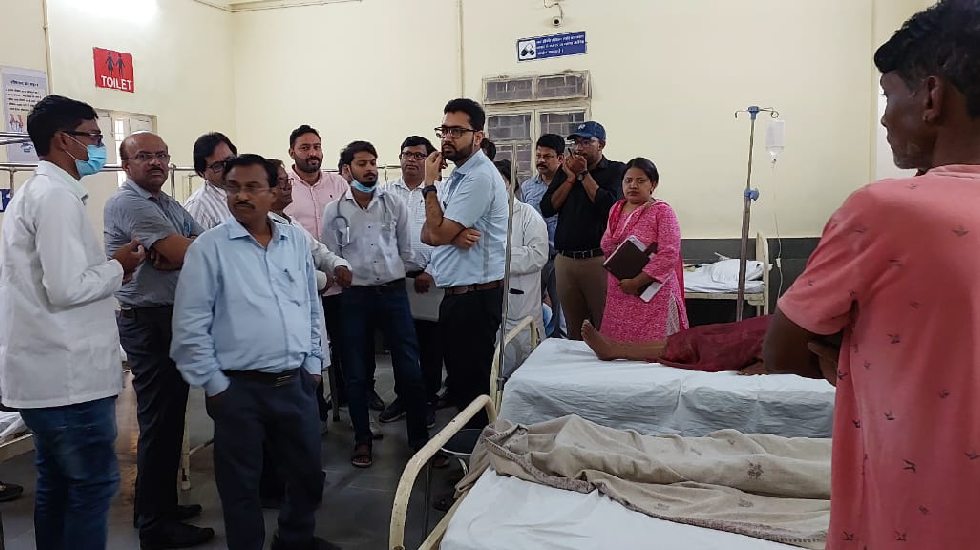 बाग़बाहरा : सामुदायिक स्वास्थ्य केंद्र पहुँचे संभागायुक्त का... - CG Sandesh