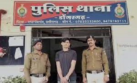CG : इन्स्टाग्राम में दोस्ती कर नौकरी के बहाने नाबालिग से दु... - CG Sandesh