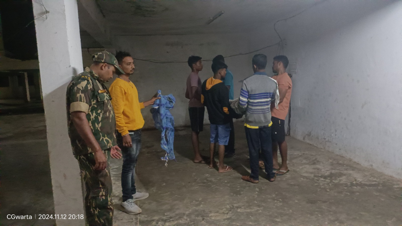 CG : 11वी के छात्र ने हॉस्टल के कमरे में लगाई फांसी, पंखे से... - CG Sandesh