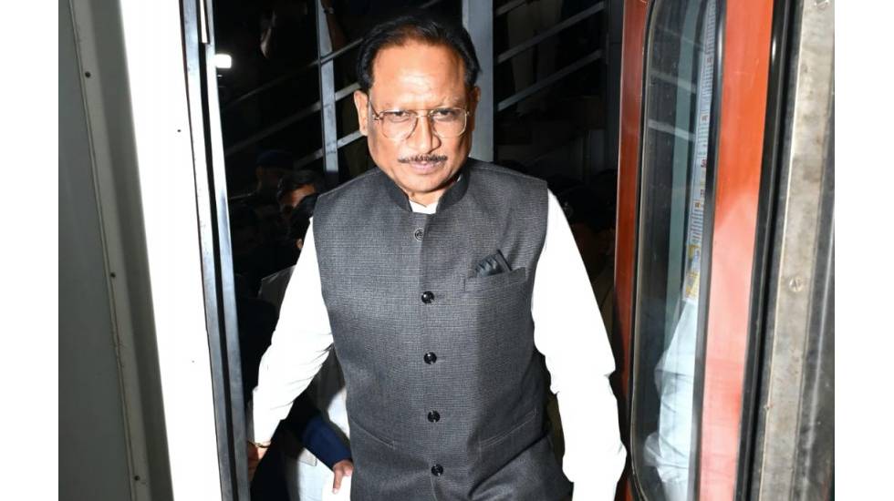 डबल इंजन की सरकार में तेज रफ्तार से चल रही है छत्तीसगढ़ में व... - CG Sandesh