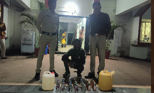बसना पुलिस ने दो गाँव में रेड कार्रवाई कर जप्त की अवैध शराब - CG Sandesh