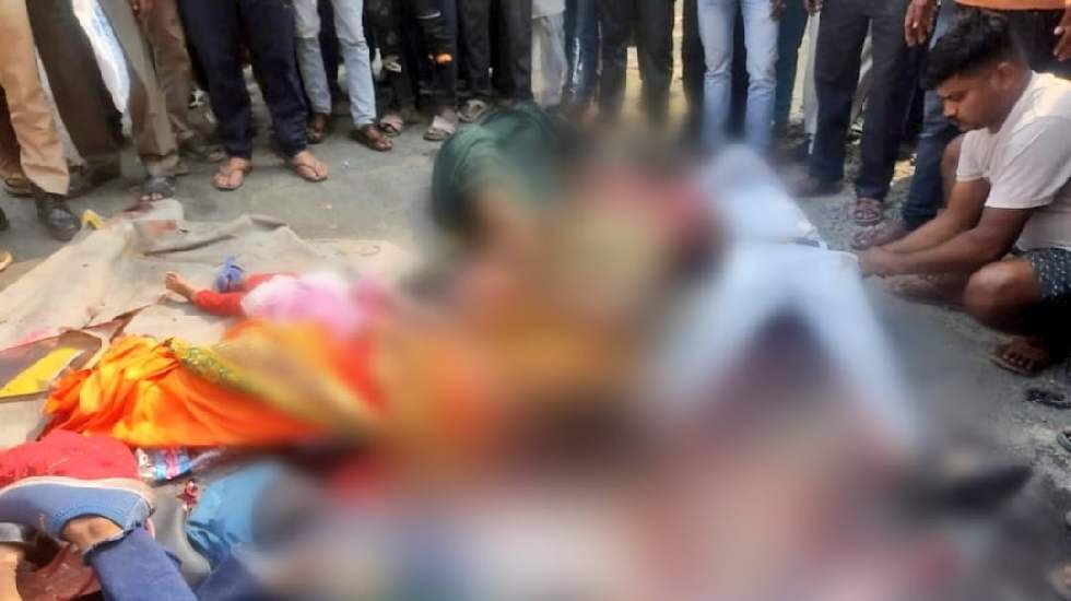 सड़क हादसे में 10 लोगों की दर्दनाक मौत, ऑटो और डीसीएम में जो... - CG Sandesh