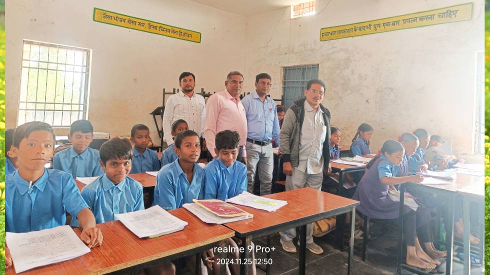 महासमुंद : मॉक टेस्ट बच्चों में विषयांतर्गत कौशल को विकसित करता है - भरत साहू