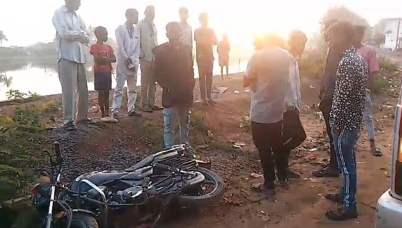 CG : 6 लोगों ने मिलकर युवक को चाकू से गोदा, इलाज के दौरान मौ... - CG Sandesh