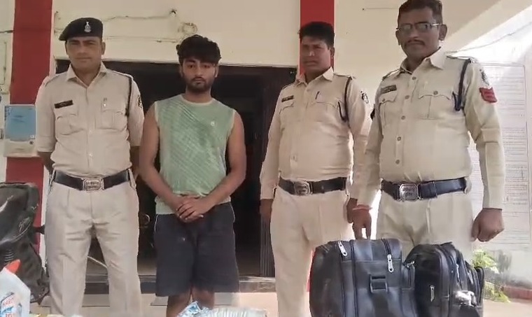 महासमुंद : सोने-चांदी को चमका देने का झांसा देकर ठगी करने वा... - CG Sandesh