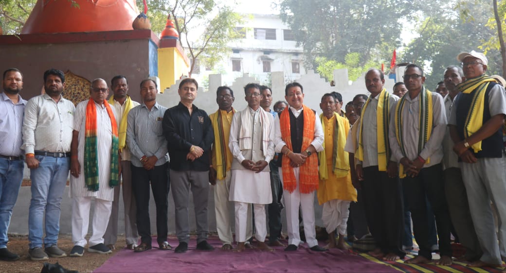 आदिवासी क्षेत्रों के विकास के लिए प्रतिबद्ध है हमारी सरकार- ... - CG Sandesh