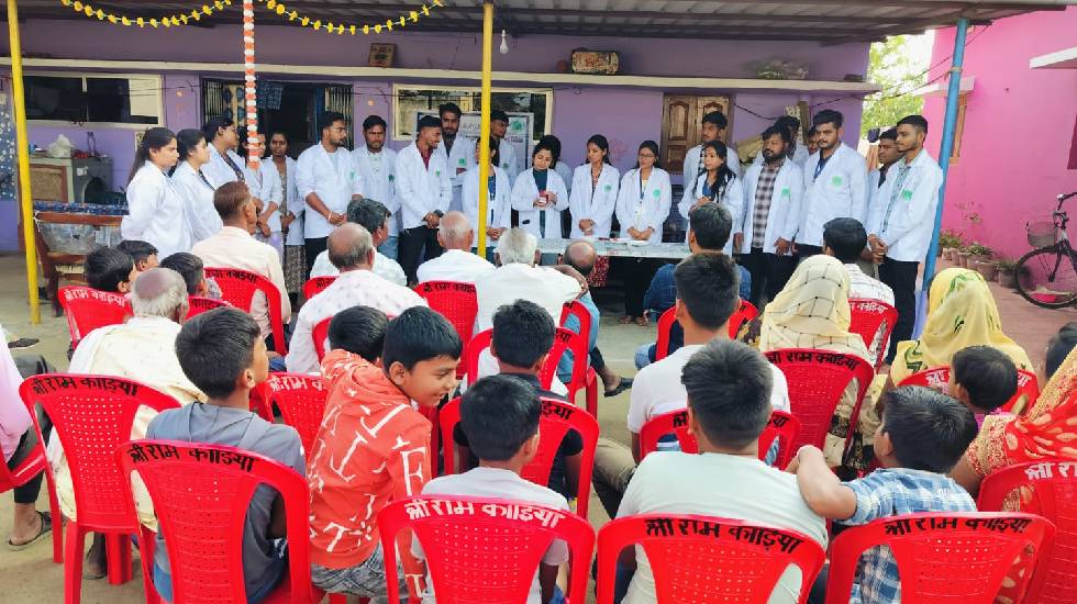 कृषि छात्रों ने किया कैचप और सॉस बनाने की विधि का प्रदर्शन - CG Sandesh