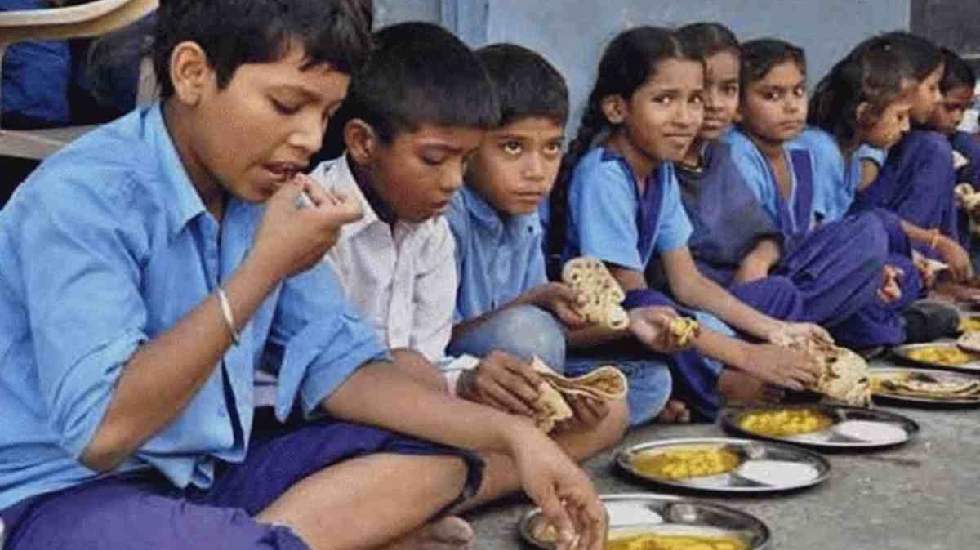 महासमुन्द : स्कूलों में छात्र-छात्राओं को मिलेगा पोषण से भरप... - CG Sandesh