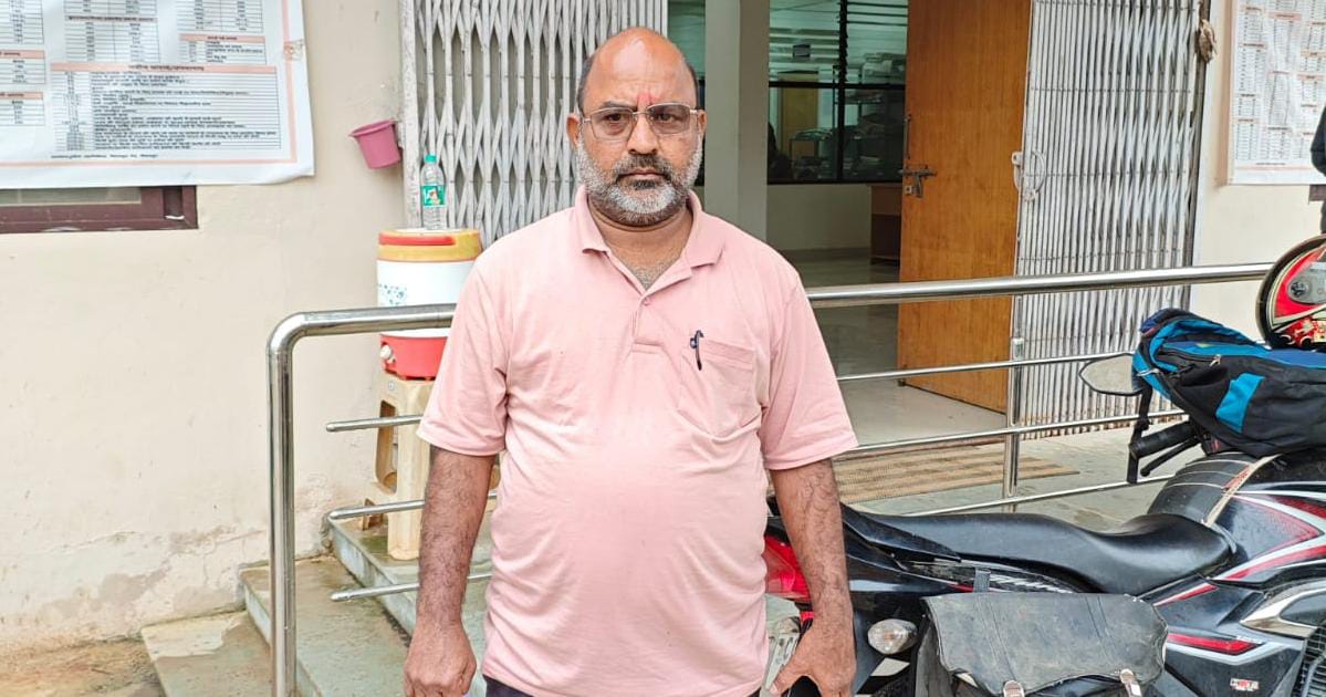 भट्ठा दलाल ने कट्टा दिखाकर पत्रकार को दी जान से मारने की धमक... - CG Sandesh