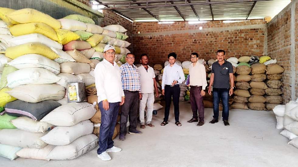 सरायपाली में व्यापारिक प्रतिष्ठान पर आकस्मिक निरीक्षण, 188 क... - CG Sandesh
