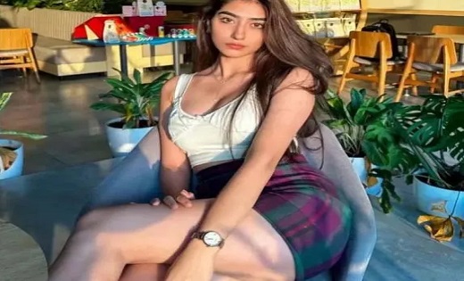 नाजिला सीताशी ने खूबसूरती में Bigg Boss की हसीनाओं को किया फ... - CG Sandesh
