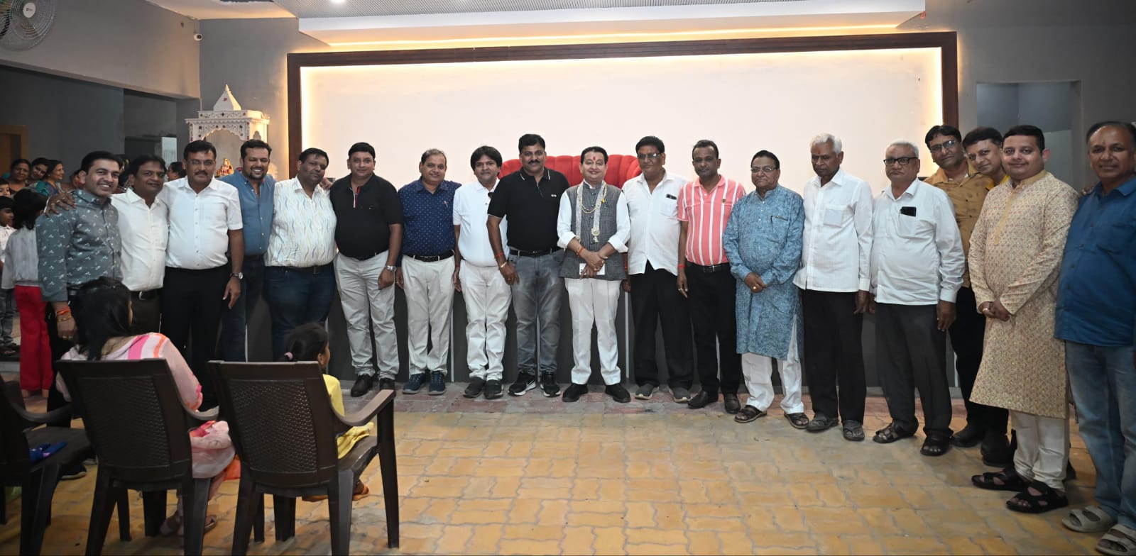 बसना : दीपावली मिलन समारोह का आयोजन, विधायक डॉ.सम्पत अग्रवाल... - CG Sandesh
