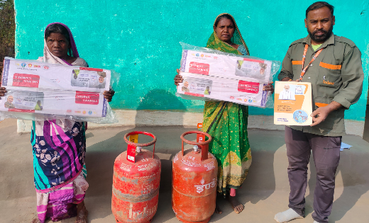 महासमुंद : प्रधानमंत्री जन मन योजना से बहने लगी विकास की बया... - CG Sandesh