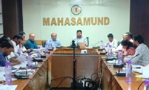 महासमुंद : स्कूली बच्चों का जाति प्रमाण पत्र बनाना सुनिश्चित... - CG Sandesh